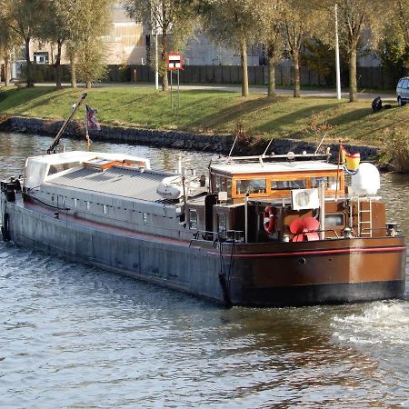 Blackpearl Boat&Breakfast Terneuzen Exteriör bild